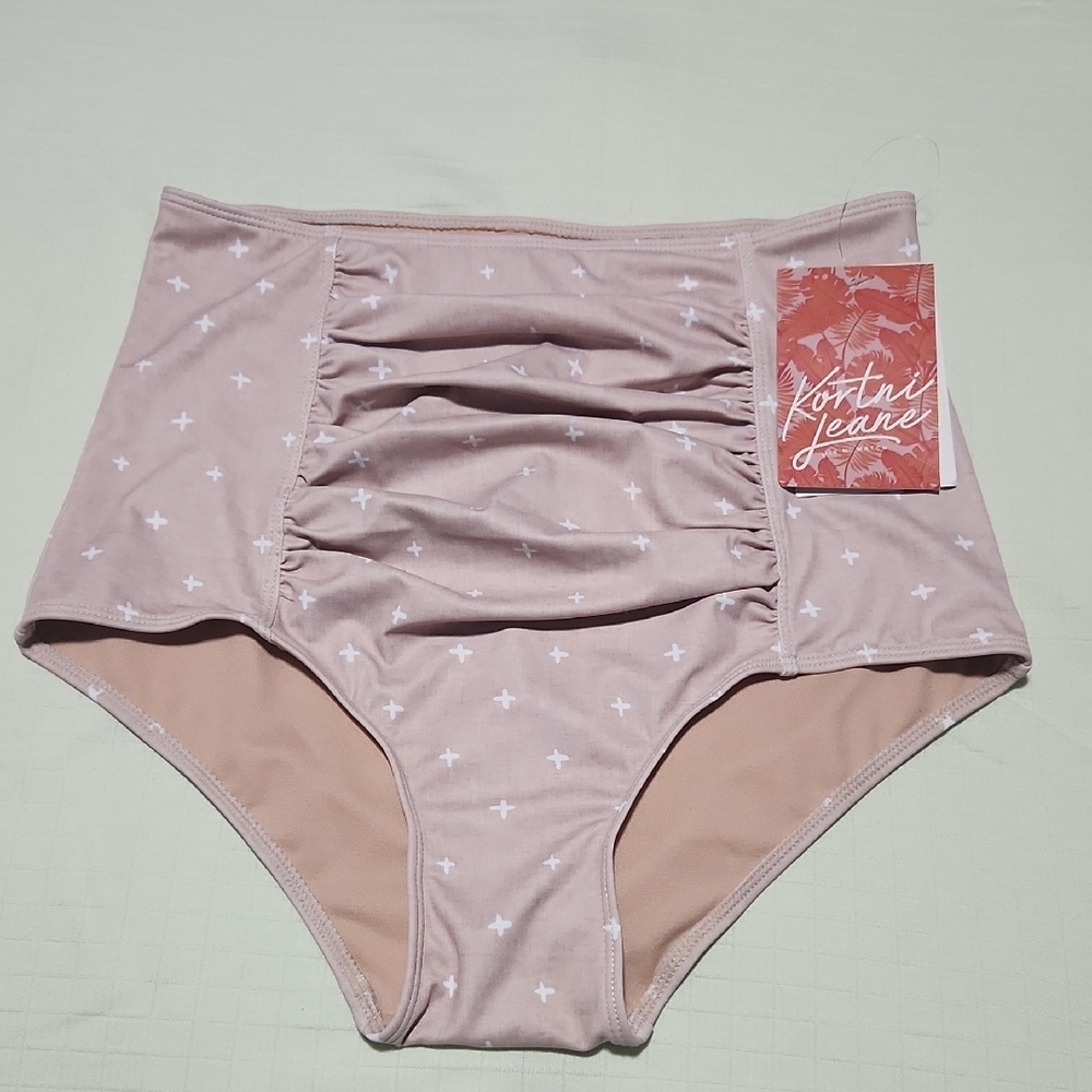 NWT KORTNI JEANE BlushSIZE M. Swim Bottoms with White Cross Pattern